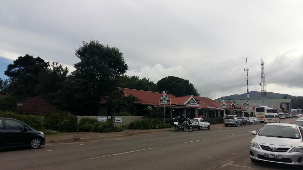 Log Cabin & Settlers Village Graskop Exterior foto